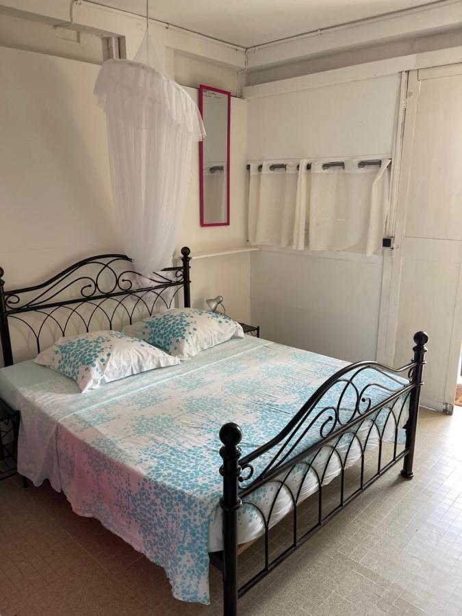 La Colline Business & Tourisme Hotel Le Lamentin Bagian luar foto