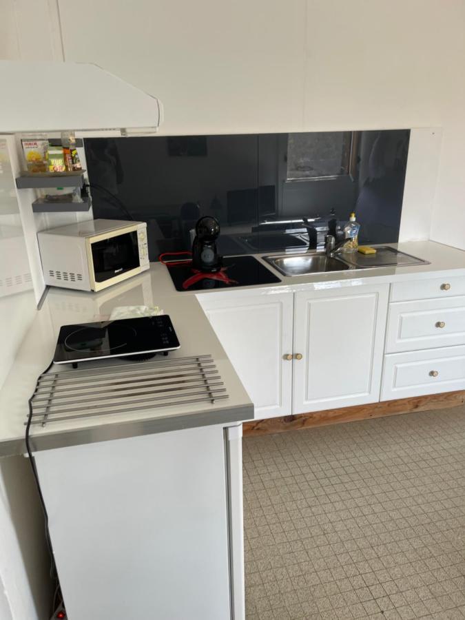 La Colline Business & Tourisme Hotel Le Lamentin Bagian luar foto